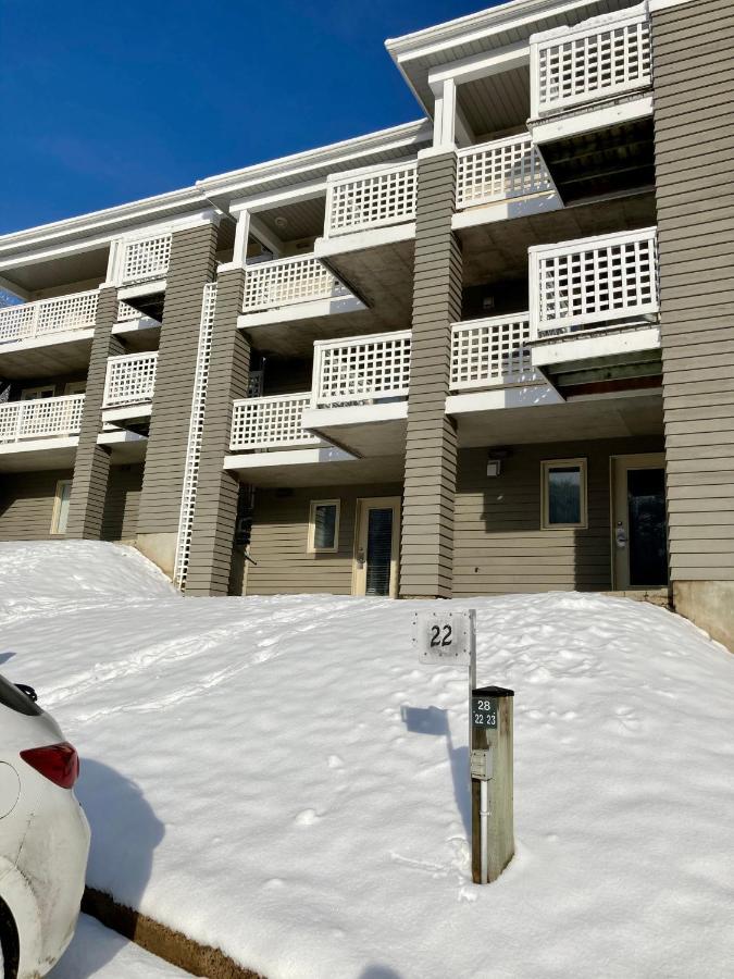 شقة Ski-In, Ski-Out Chaleureux Studio Loft Au Pied Des Pistes De Ski ستونهارم المظهر الخارجي الصورة